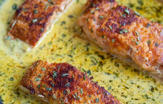 File lososa sa senfom i vrhnjem za kuhanje