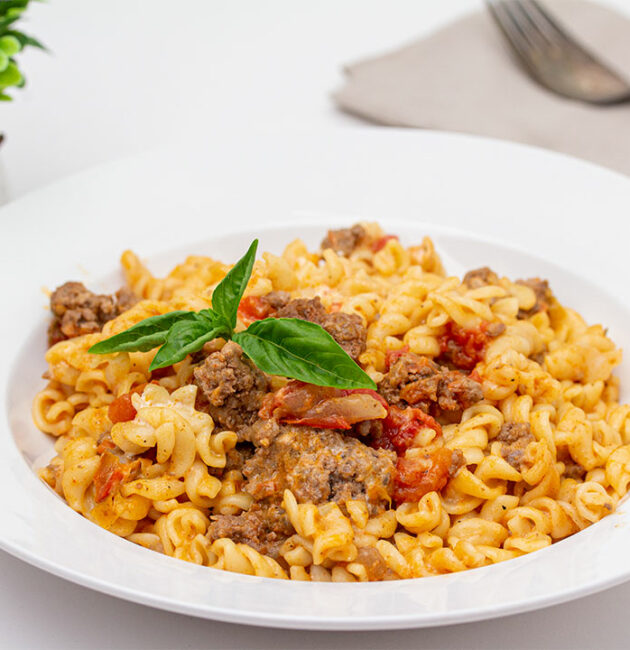 Fusilli s mljevenim mesom