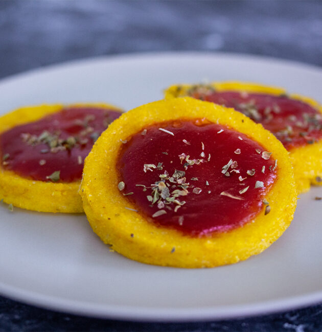 Zapečena palenta s paradajz sosom recept