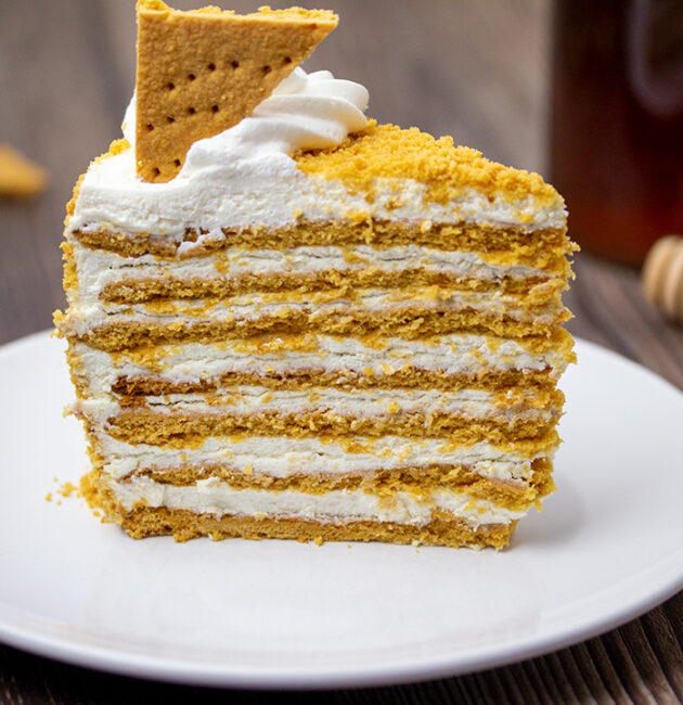 Medna torta - Medovik recept