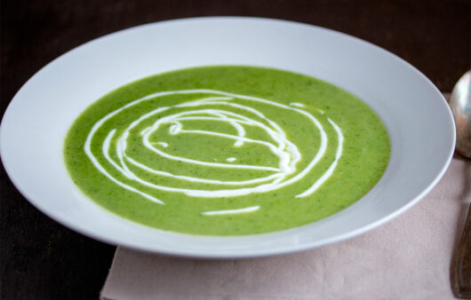 Krem supa s brokulama i zobenim pahuljicama recept