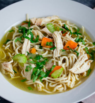 Pileća supa s nodlama recept