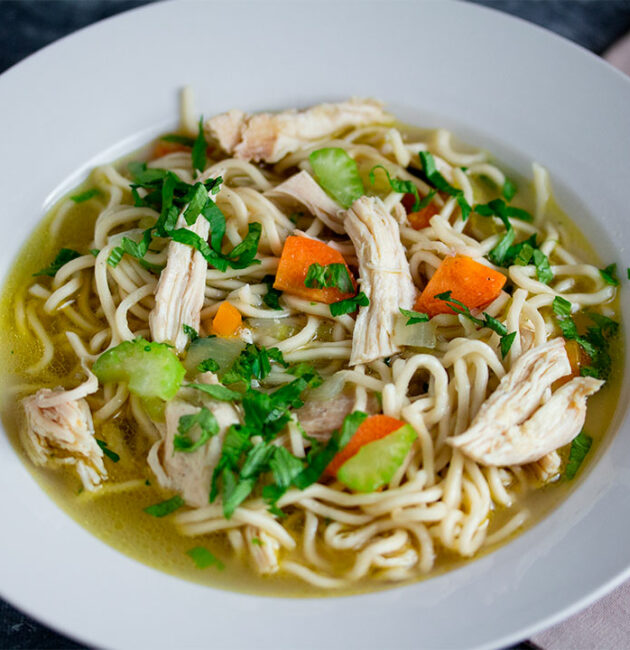 Pileća supa s nodlama recept