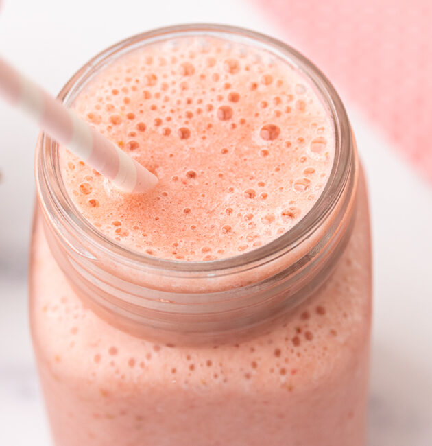 Smoothie - banane, jagode, limun recept
