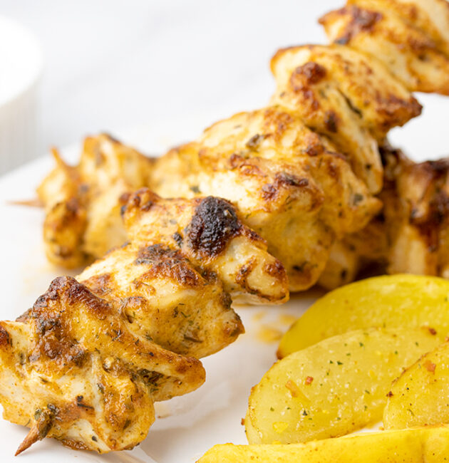 Pileći ražnjići s krompirom iz pećnice recept