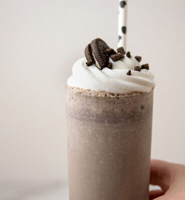 Oreo milkshake sa sladoledom od vanilije recept