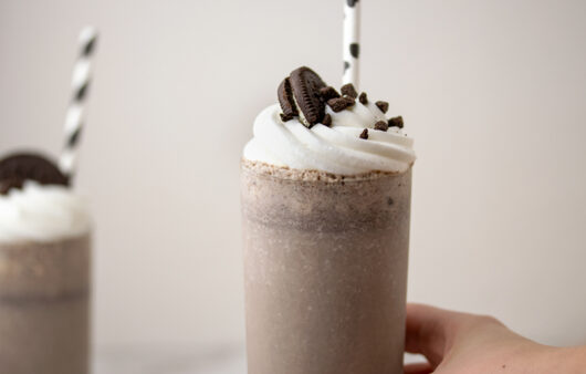 Oreo milkshake sa sladoledom od vanilije recept