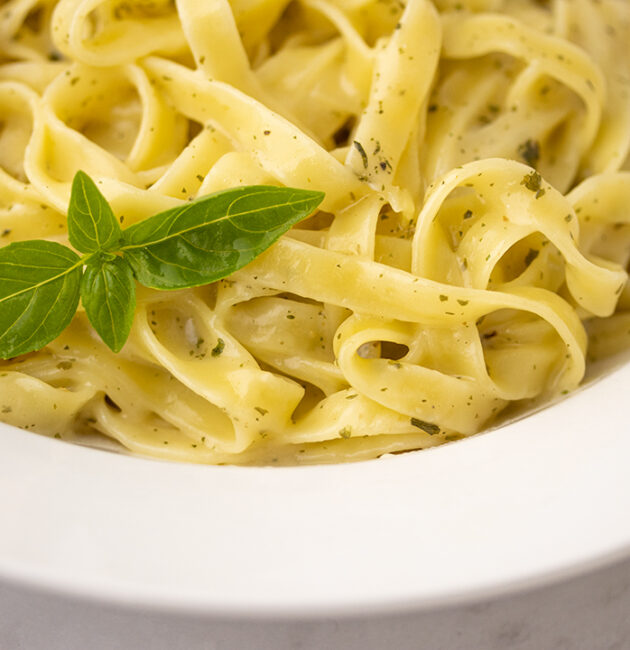 Tagliatelle s maslacem i parmezanom recept