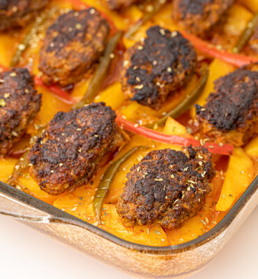 Kofte s krompirom i paprikama iz pećnice recept