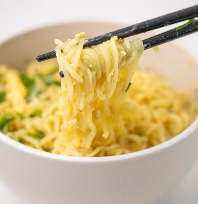 Ramen sa jajima
