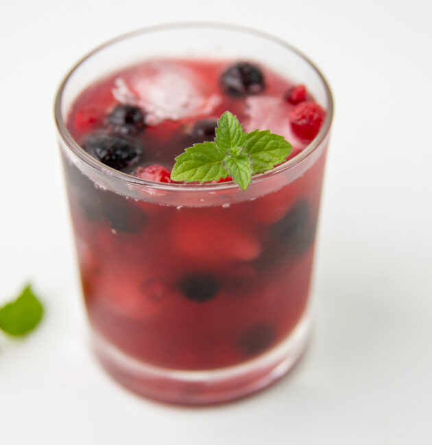 Domaći ledeni čaj od hibiskusa
