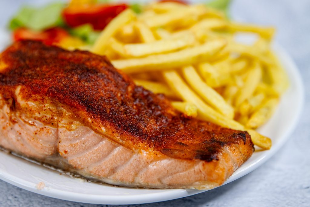 File Lososa iz Friteze na Vrući Zrak