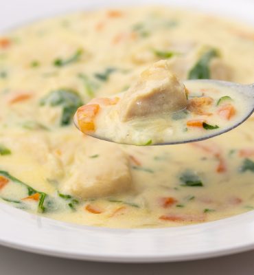 Kremasta supa sa orzom i piletinom