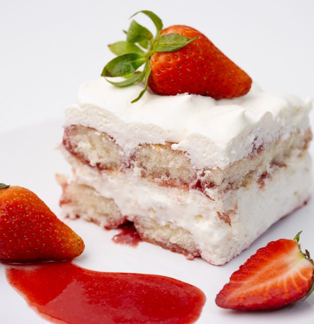 Tiramisu sa jagodama