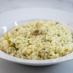 Rižoto s ljutikom i parmezanom