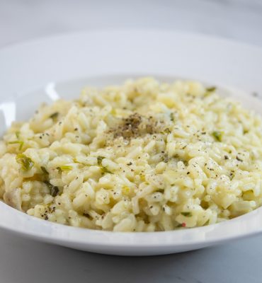 Rižoto s ljutikom i parmezanom