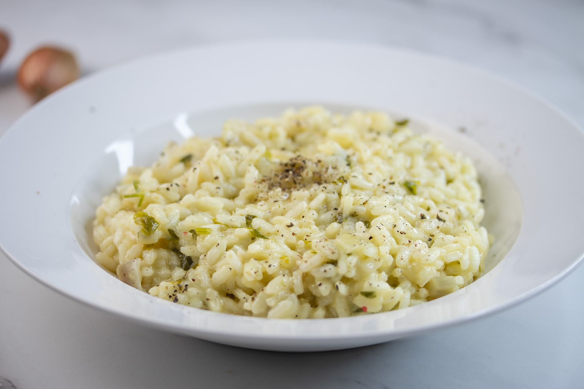 Rižoto s ljutikom i parmezanom