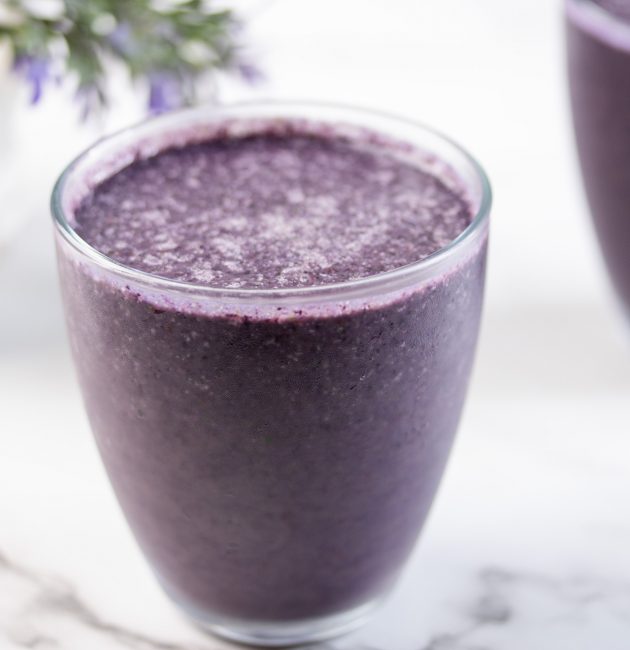 Smoothie od špinata i borovnice
