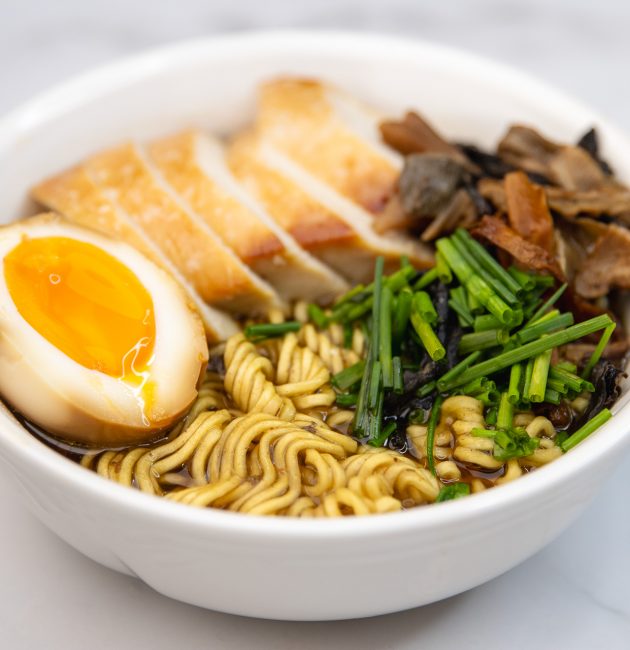 Ramen sa piletinom