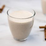 Kremasti smoothie sa kokosovim mlijekom i cimetom