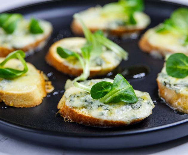 Bruschette sa gorgonzolom