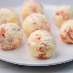 Kuglice od krem sira i dimljenog lososa
