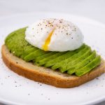 Poširano jaje iz friteze na vrući zrak