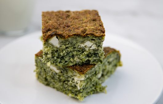 Pita sa špinatom iz friteze na vrući zrak