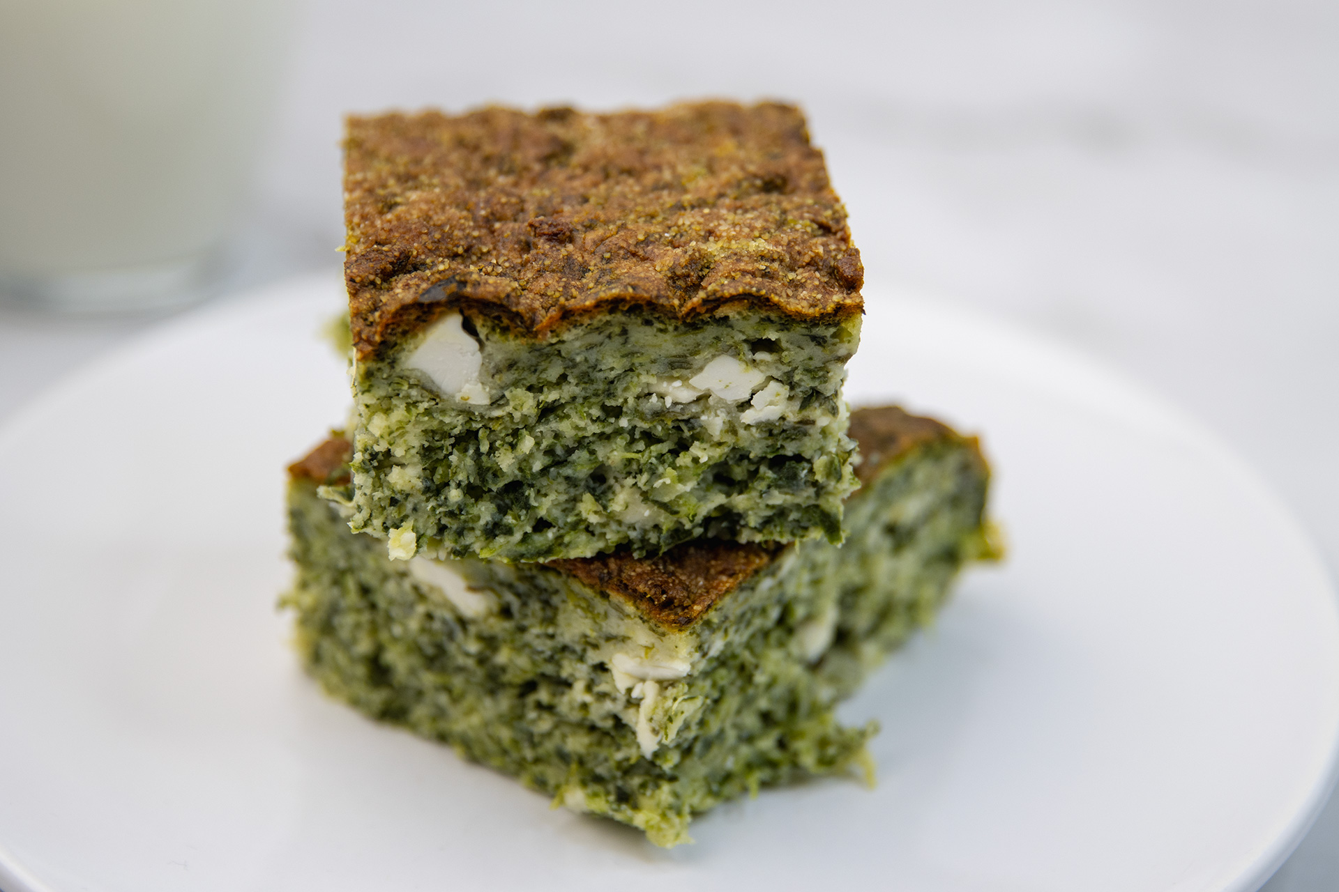 Pita sa špinatom iz friteze na vrući zrak