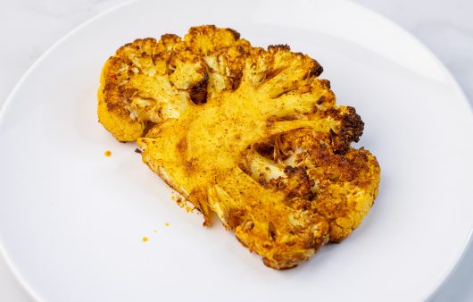 Odresci od karfiola iz friteze na vrući zrak