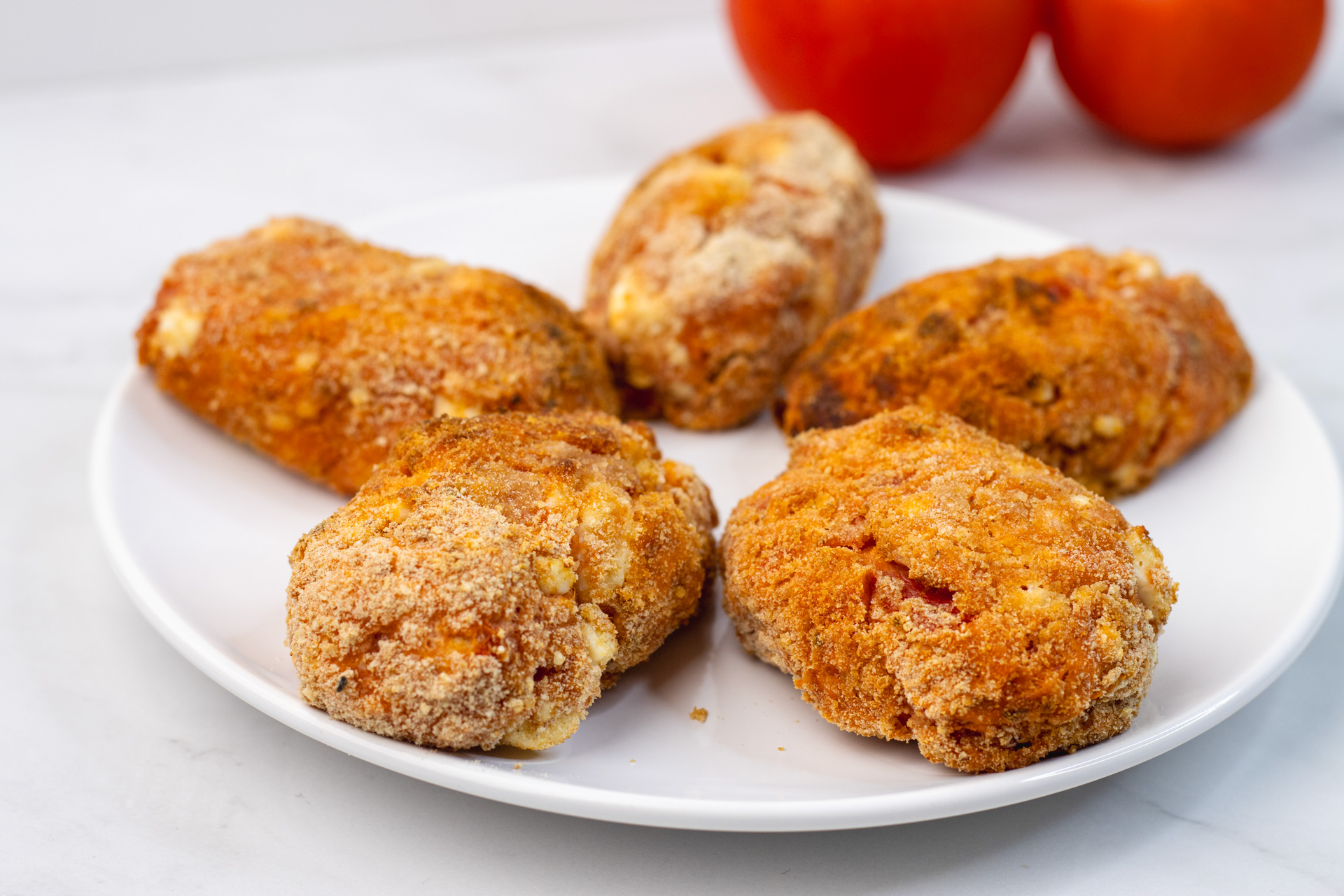 Jednostavne fritule od paradajza iz friteze na vrući zrak