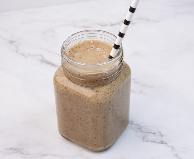 Smoothie od banana i hurmi