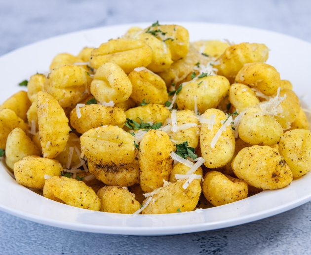 Njoke iz friteze na vrući zrak